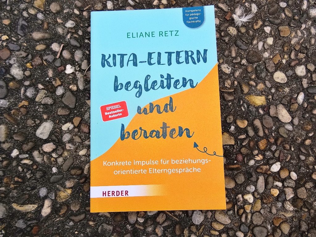 Buchcover Kita-Eltern begleiten und beraten